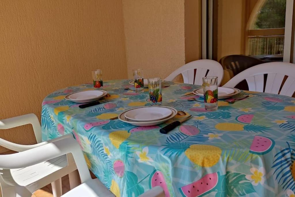 Bel Appartement Avec Piscine Proche Des Plages Six-Fours-les-Plages Buitenkant foto